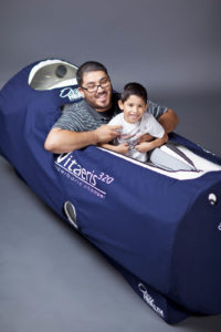 OxyHealth manufactures four portable inflatable chambers used to provide hyperbaric oxygen therapy. The chambers can inflate (with an air compressor) in as little as 15 minutes. Deflated, they’re folded up and stored in their own tote bags, about the size of a suitcase. Photo: OxyHealth LLC.