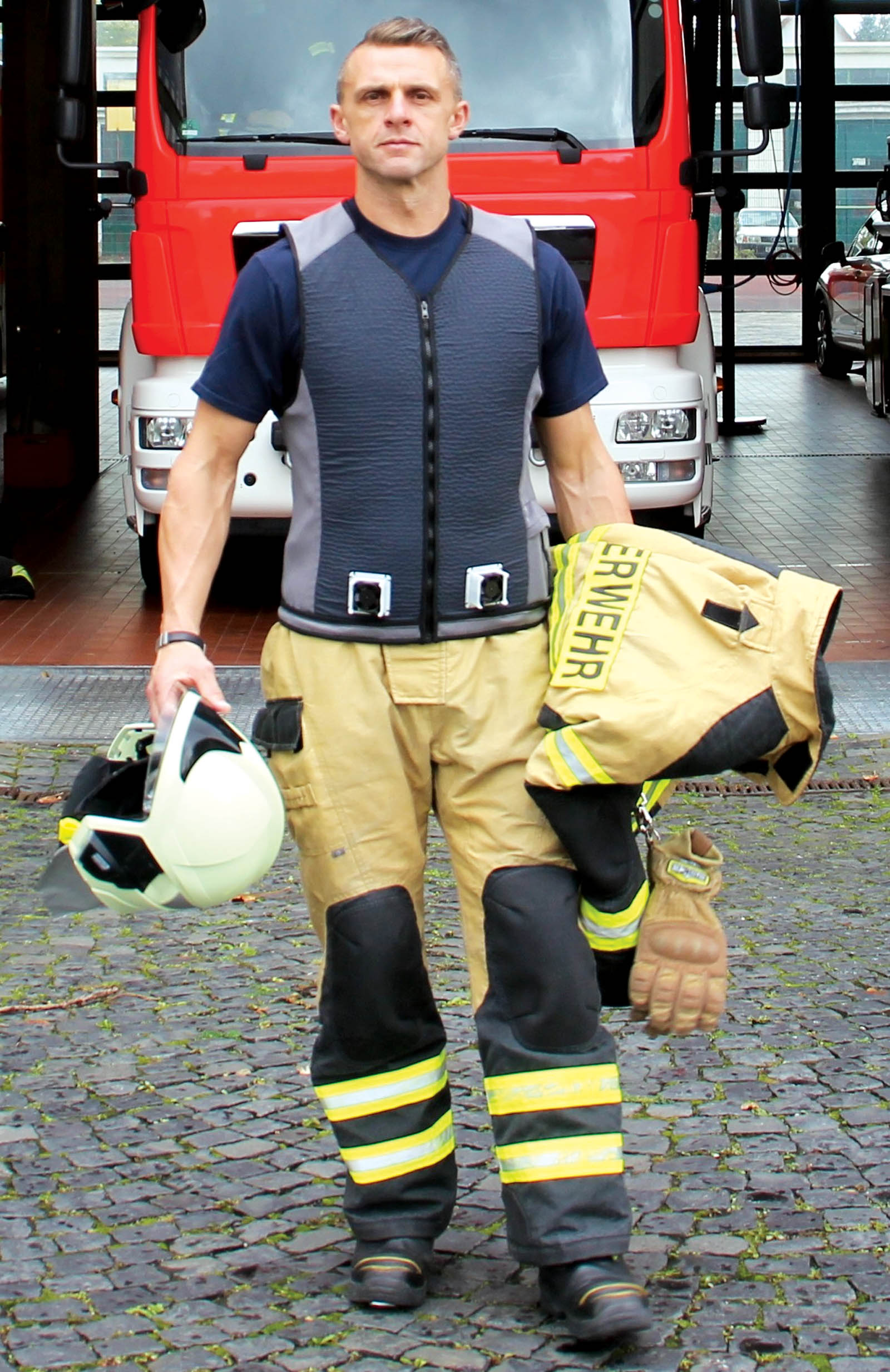Cooling vest for firefighters - Specialty Fabrics Review