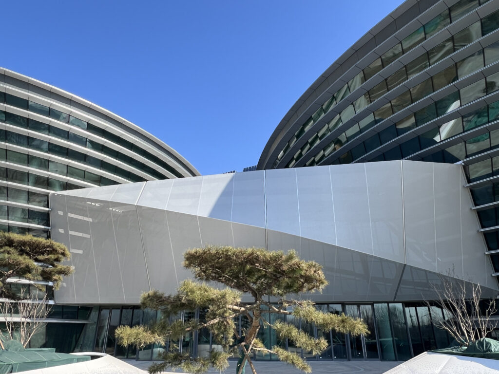 A building exteriot using Frontside TXM 50.